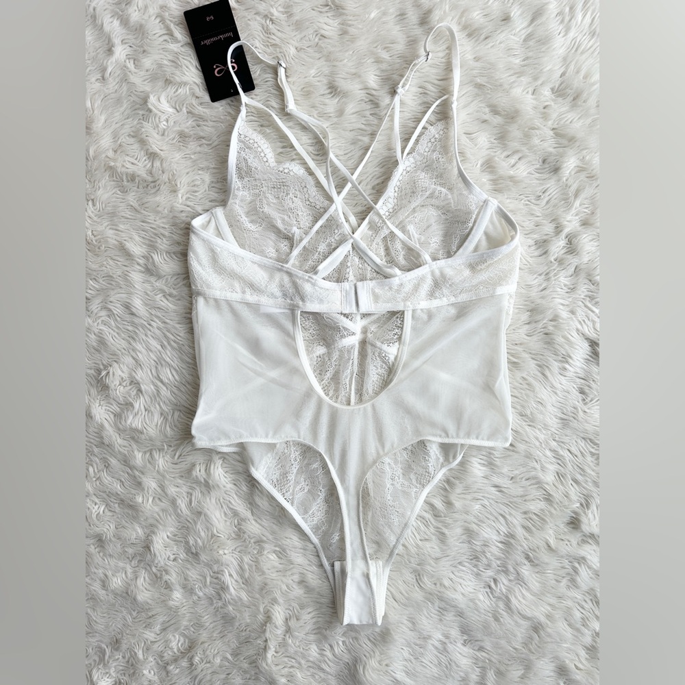 NWT hunkemöller Isabelle Bodysuit size Medium - Picture 3 of 16